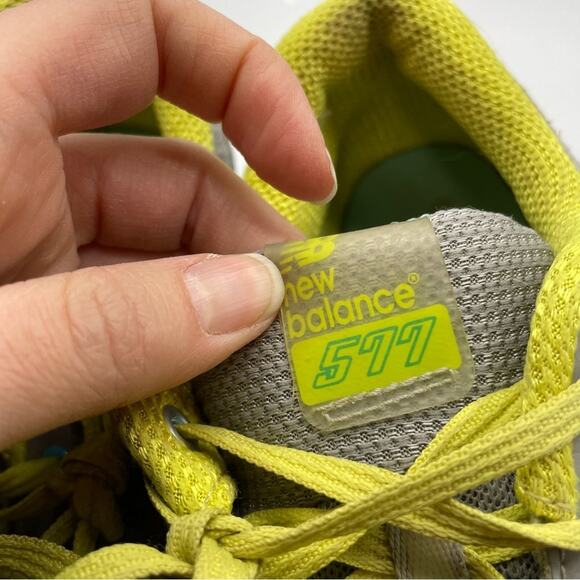 New Balance Grey & Yellow Running Shoes Sneakers 10 - Picture 7 of 9